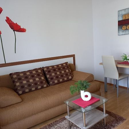 Apartmani Braut Kornic Bagian luar foto