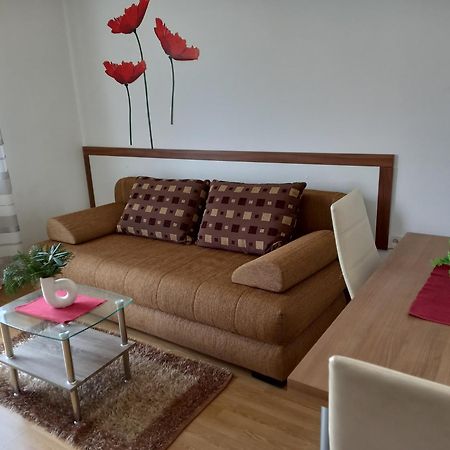 Apartmani Braut Kornic Bagian luar foto