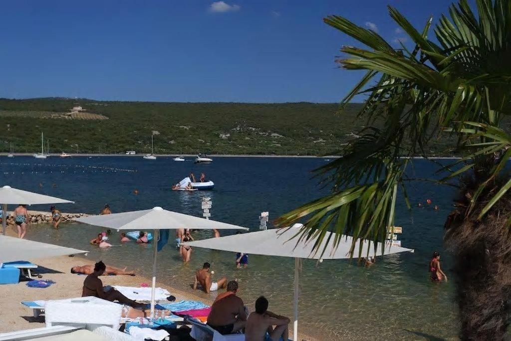 Apartmani Braut Kornic Bagian luar foto