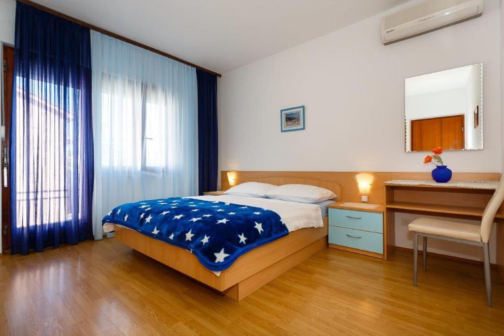Apartmani Braut Kornic Bagian luar foto