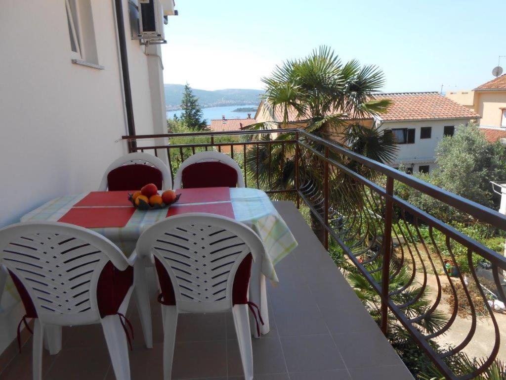Apartmani Braut Kornic Bagian luar foto