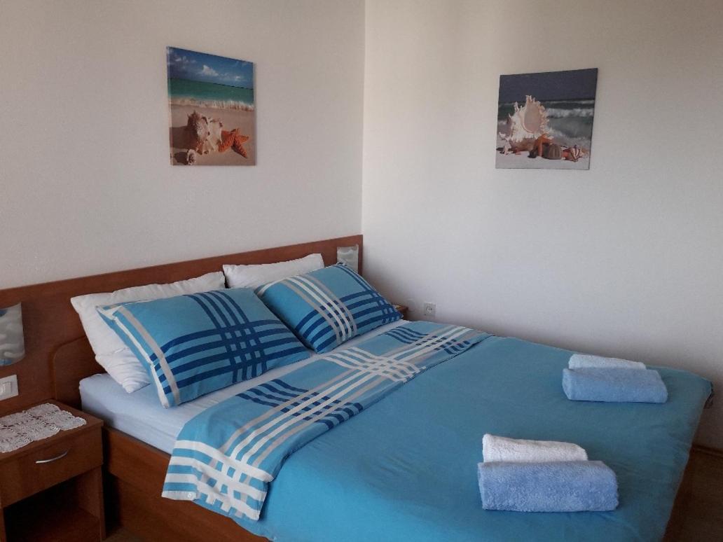 Apartmani Braut Kornic Bagian luar foto