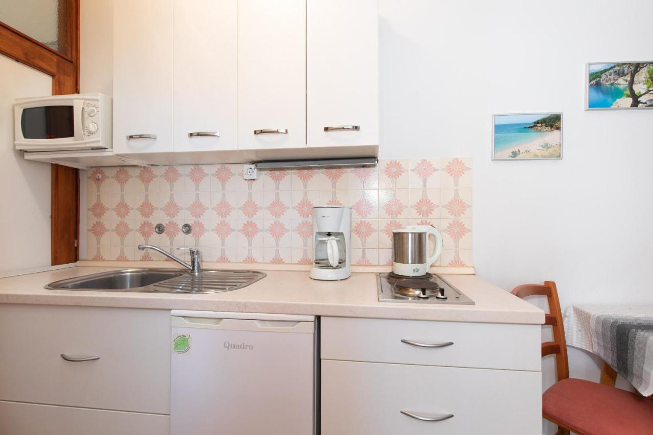 Apartmani Braut Kornic Bagian luar foto
