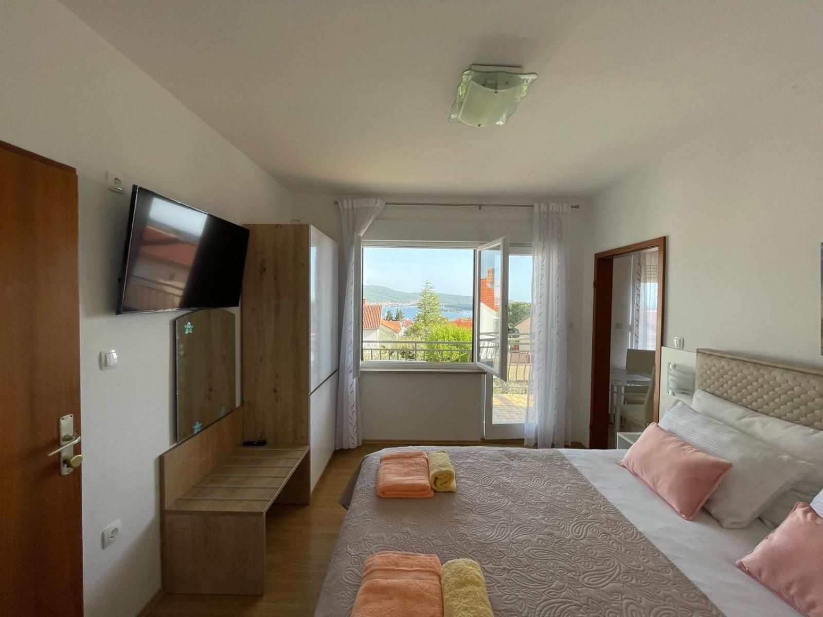 Apartmani Braut Kornic Bagian luar foto